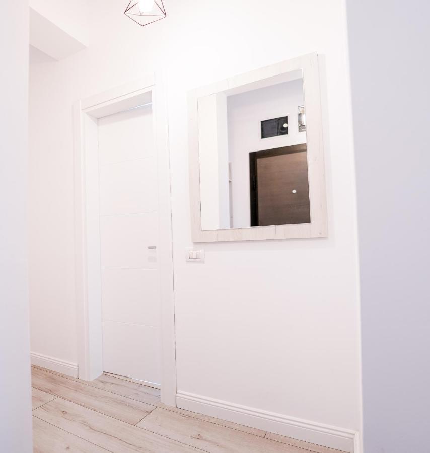 Appartamento Calin Luma Studio Năvodari Esterno foto